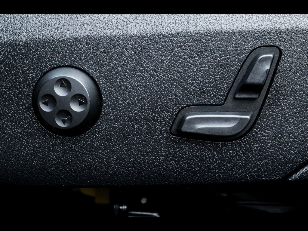 Mercedes-Benz GLC 300 2024
