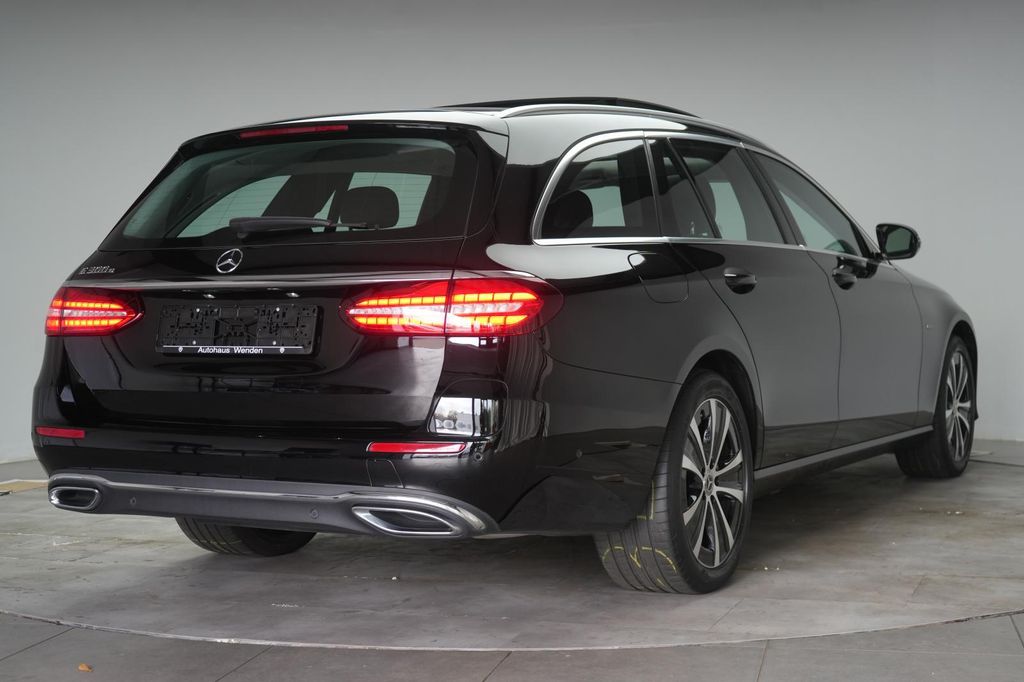 Mercedes-Benz E 300 2020