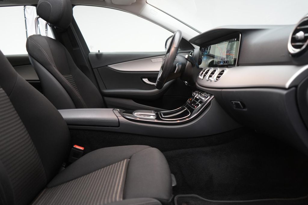 Mercedes-Benz E 300 2020