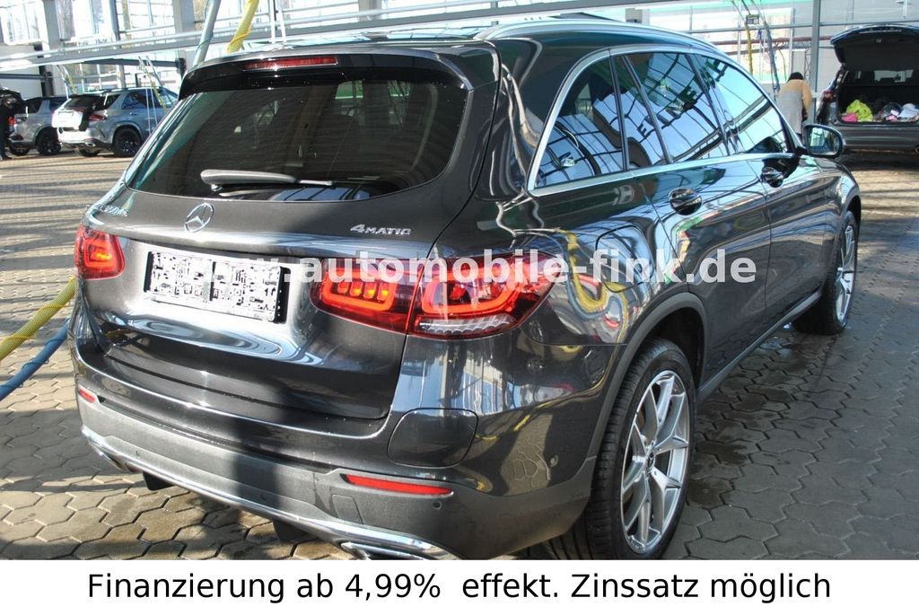 Mercedes-Benz GLC 300 2021
