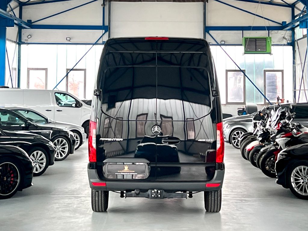 Mercedes-Benz Sprinter 2025