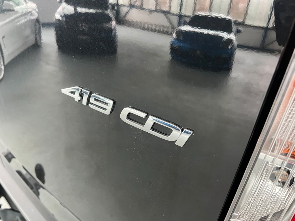 Mercedes-Benz Sprinter 2025