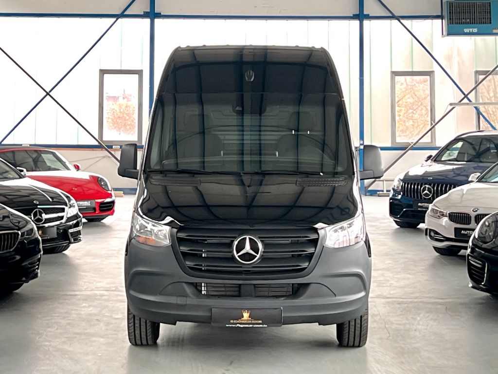 Mercedes-Benz Sprinter 2025