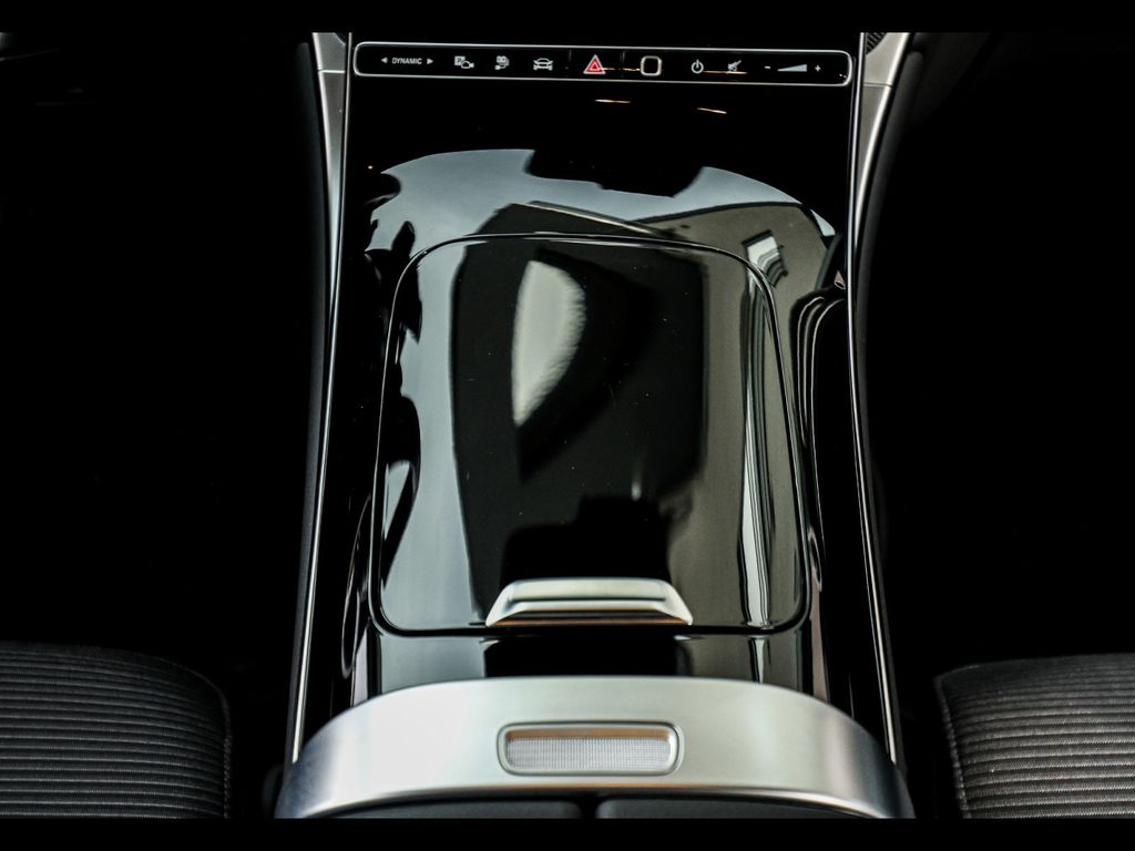 Mercedes-Benz GLC 300 2024