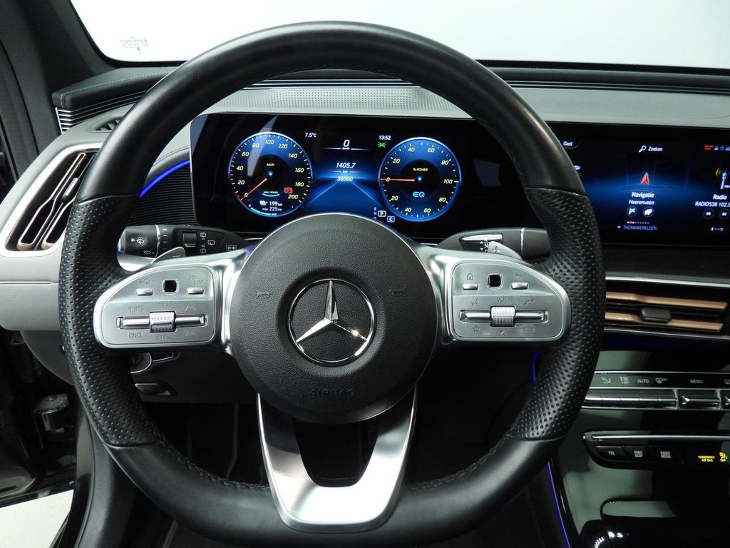 Mercedes-Benz EQC 2023