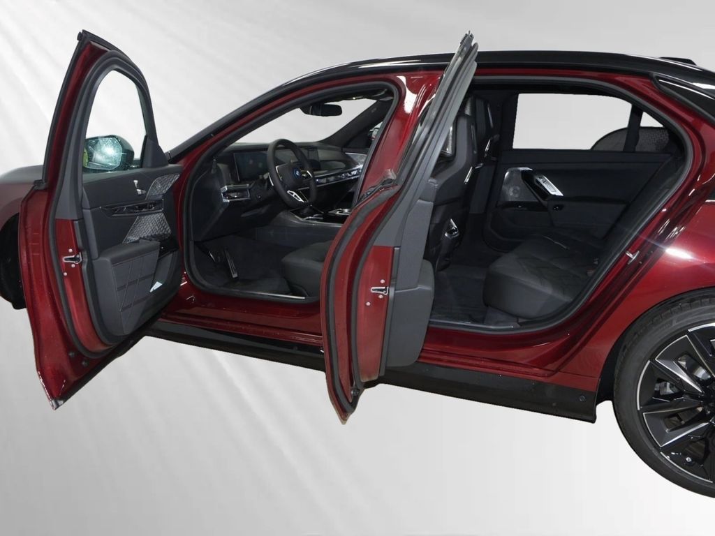 BMW i7 2024