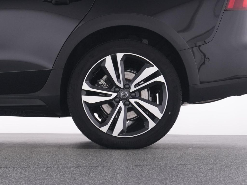 Volvo V60 Cross Country 2024