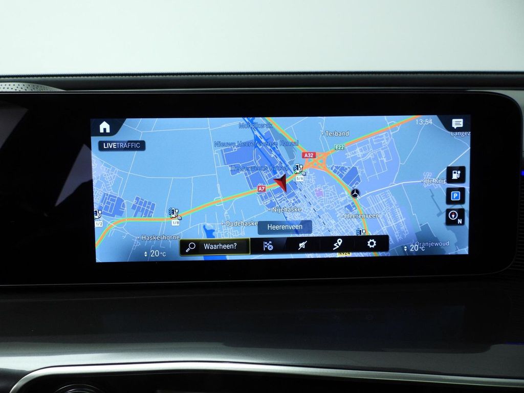 Mercedes-Benz EQC 2023