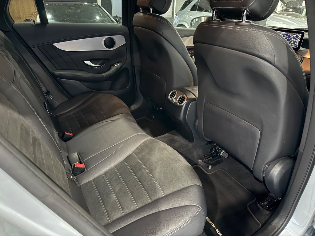 Mercedes-Benz GLC 300 2021