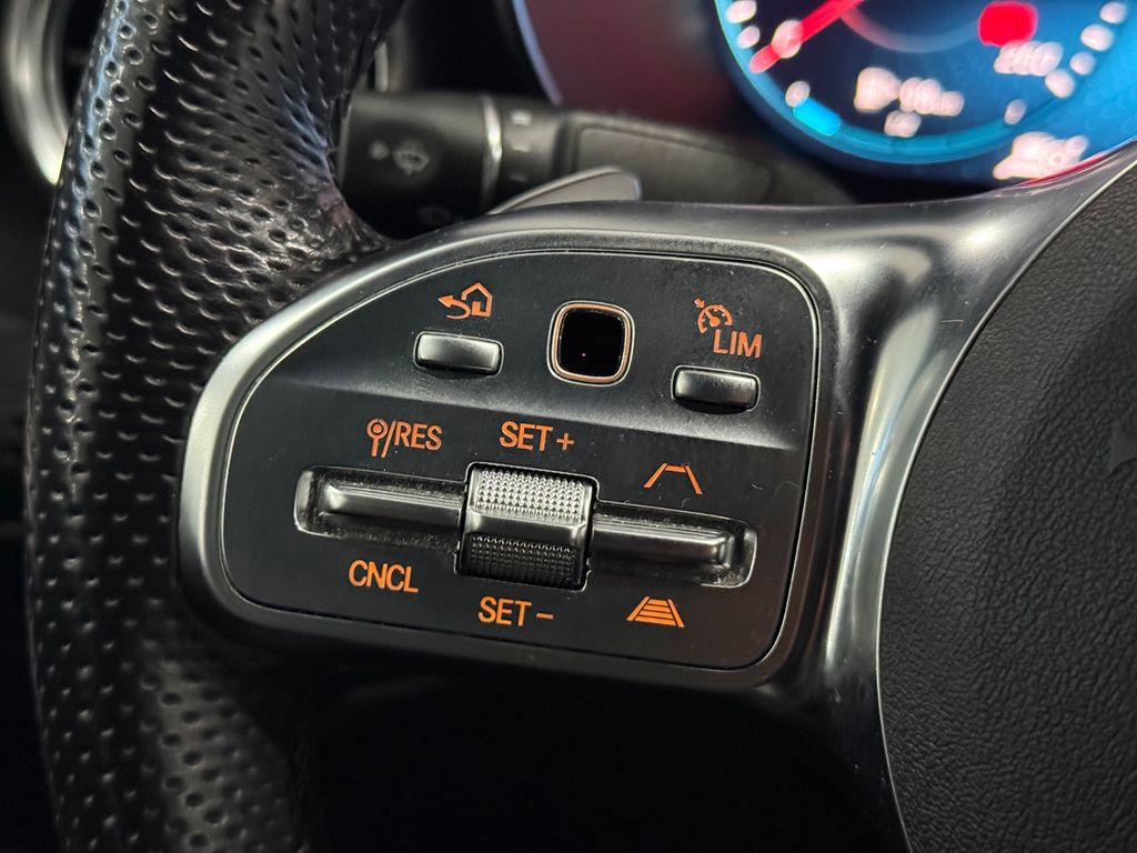 Mercedes-Benz GLC 300 2021