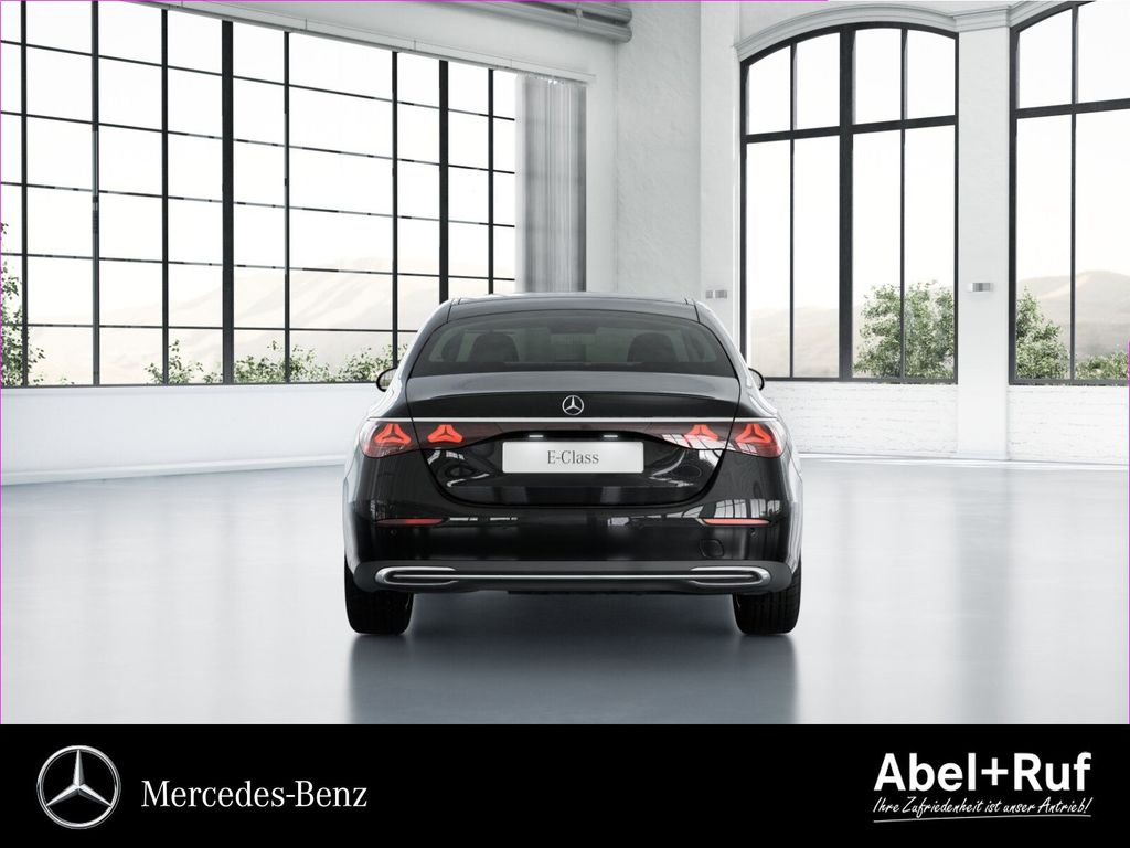 Mercedes-Benz E 220 2025
