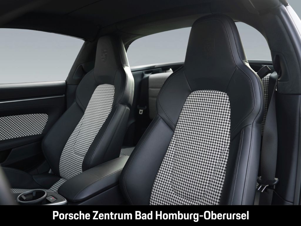 Porsche 992 2024