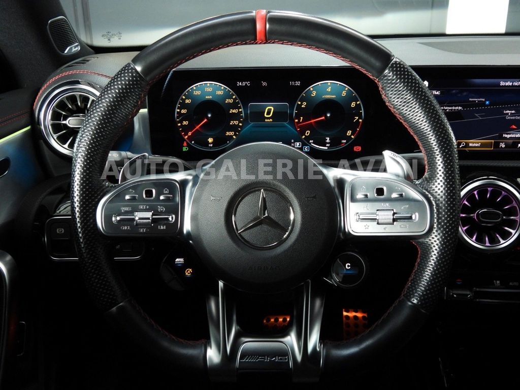Mercedes-Benz CLA 45 AMG 2021