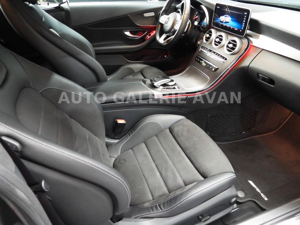 Mercedes-Benz C 300 2019