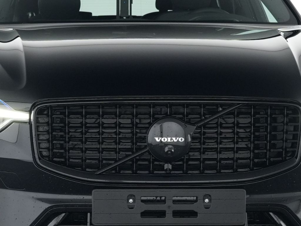 Volvo XC60 2025