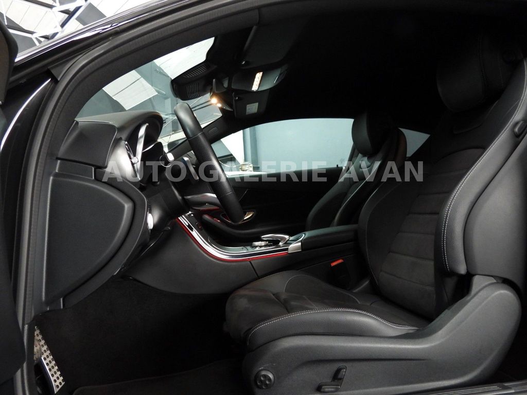 Mercedes-Benz C 300 2019