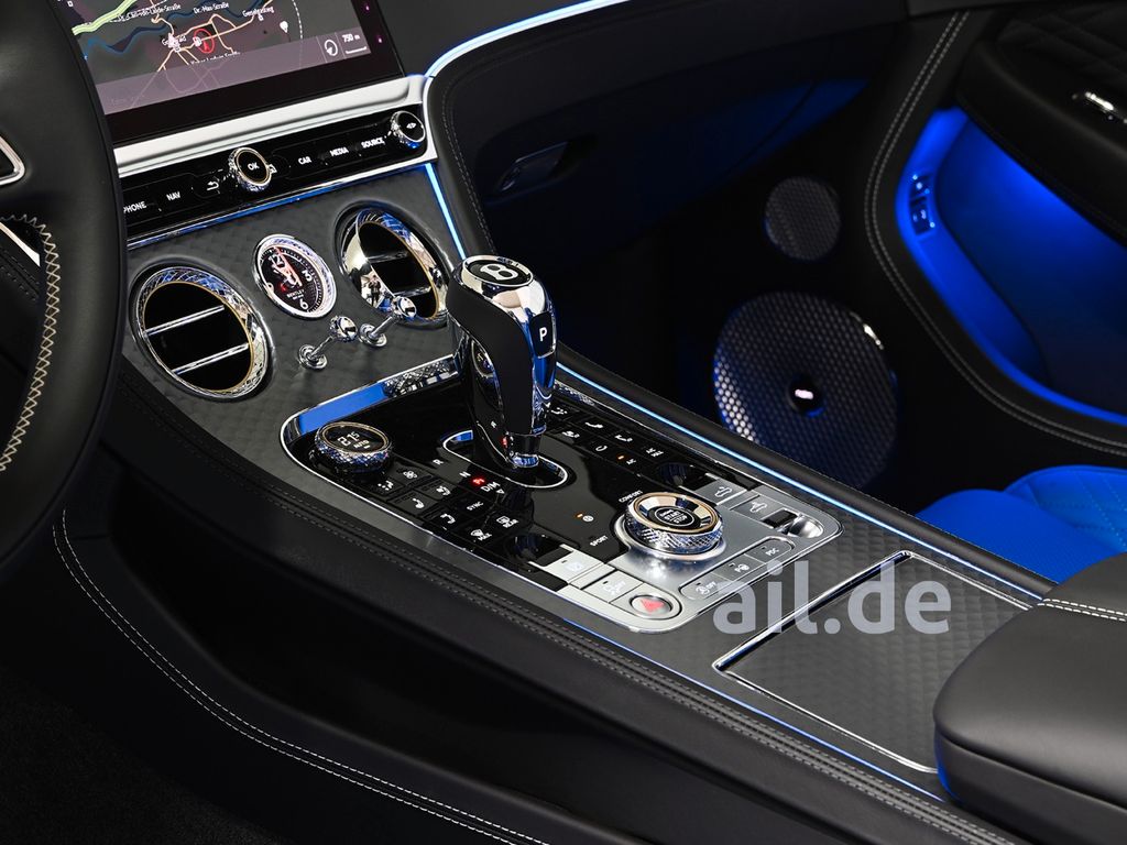 Bentley Continental GTC 2021