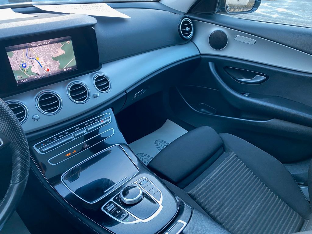 Mercedes-Benz E 220 2017