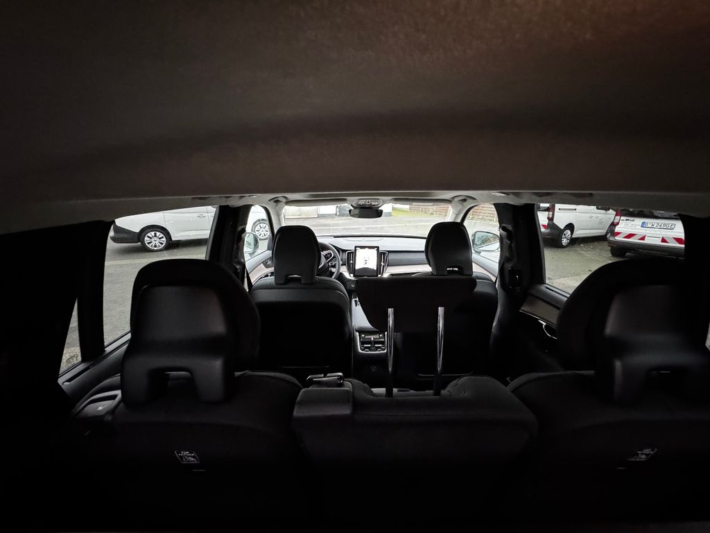 Volvo XC90 2025