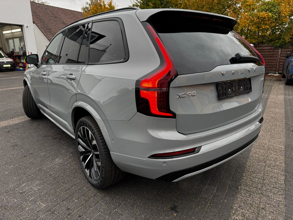 Volvo XC90 2025