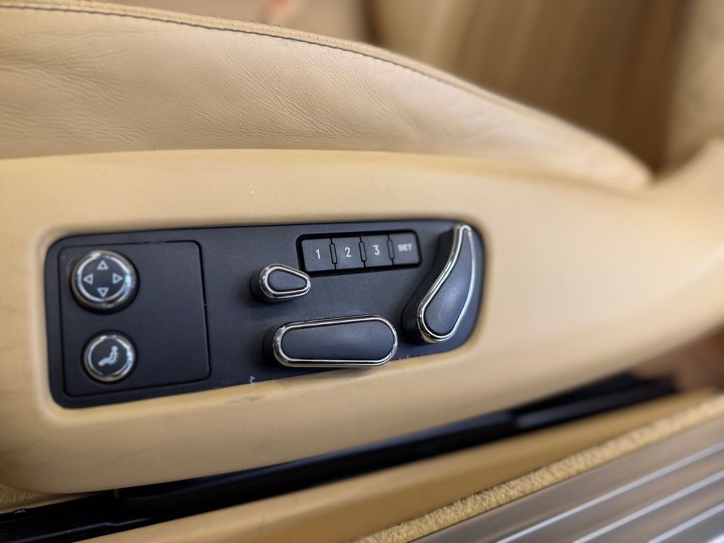 Bentley Continental GT 2013