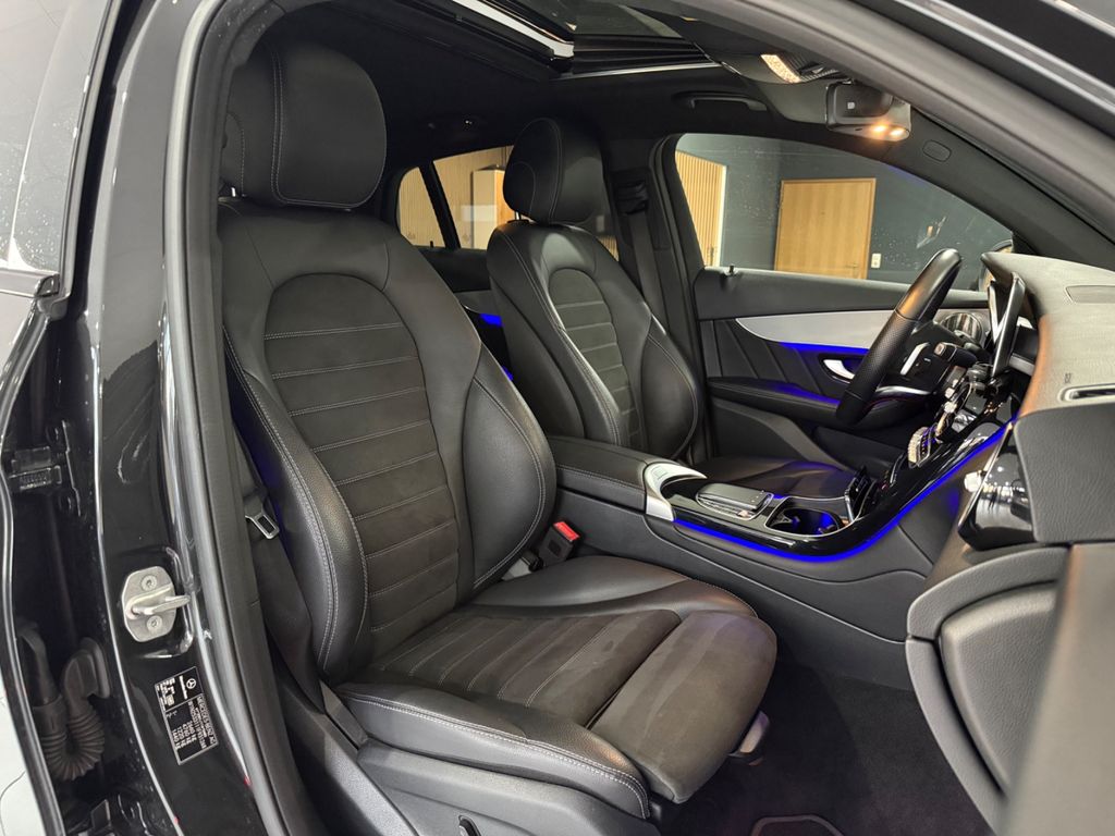 Mercedes-Benz GLC 300 2021