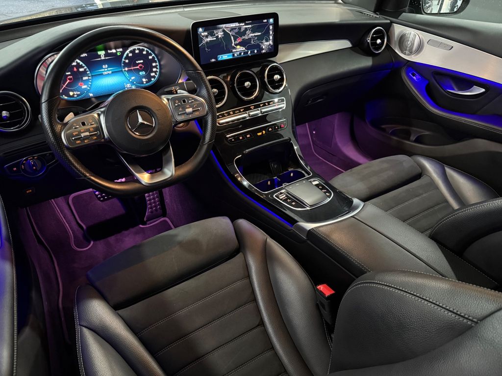 Mercedes-Benz GLC 300 2021