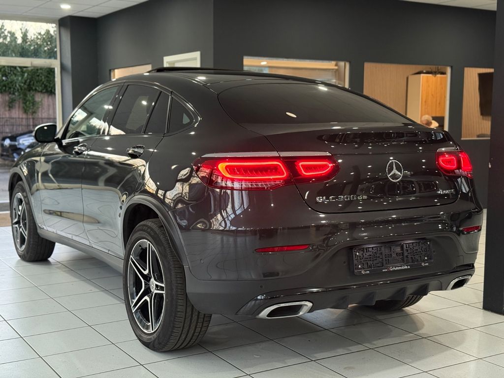 Mercedes-Benz GLC 300 2021