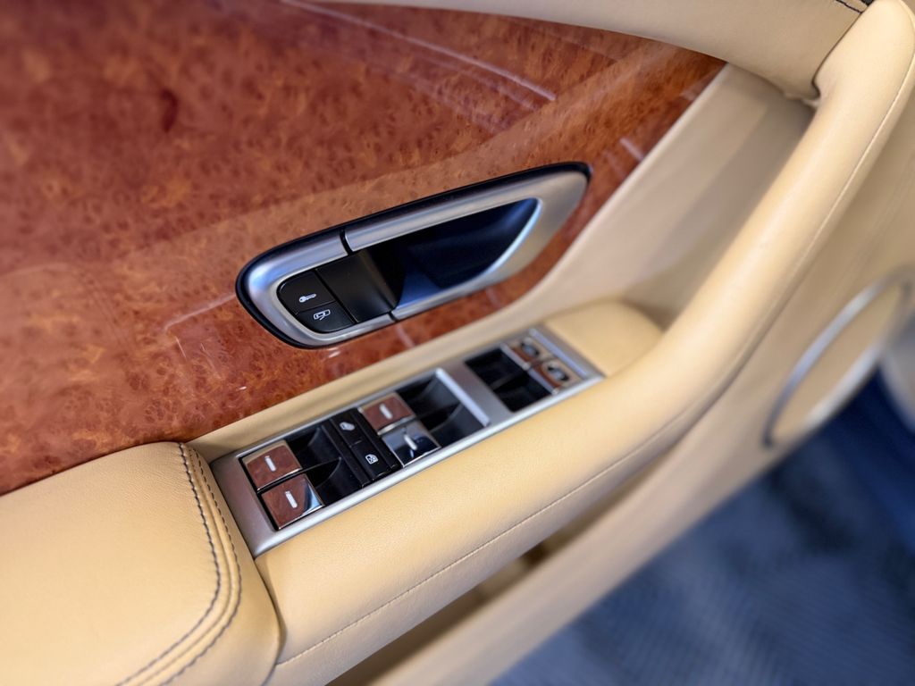 Bentley Continental GT 2013