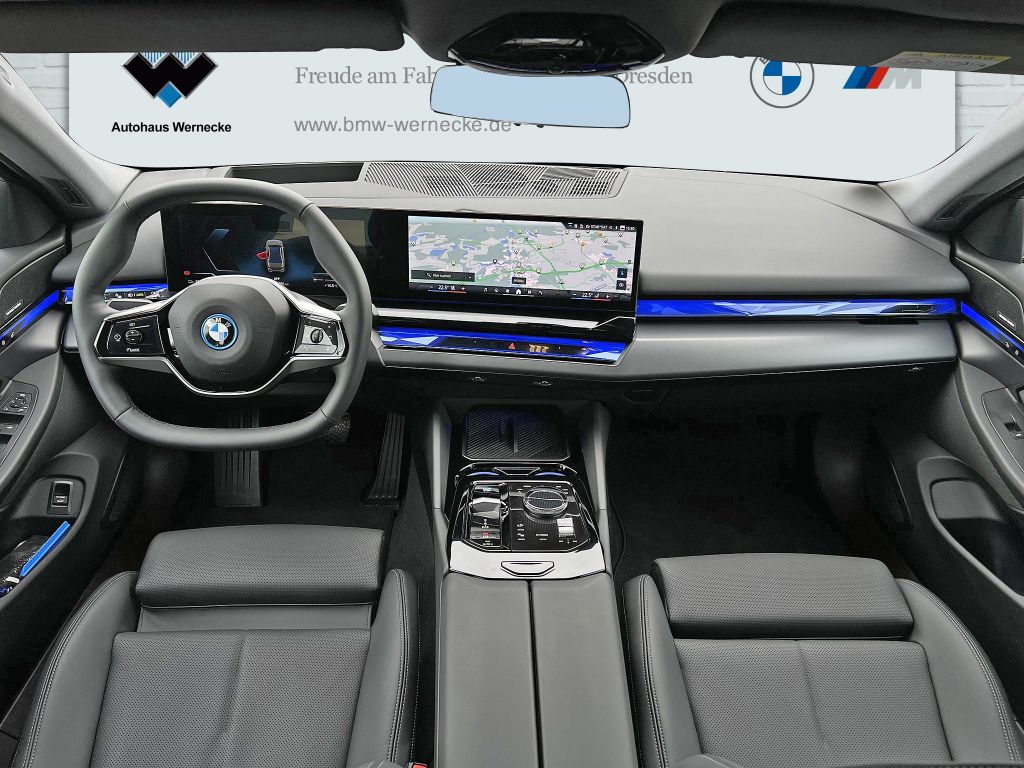 BMW i5 2025