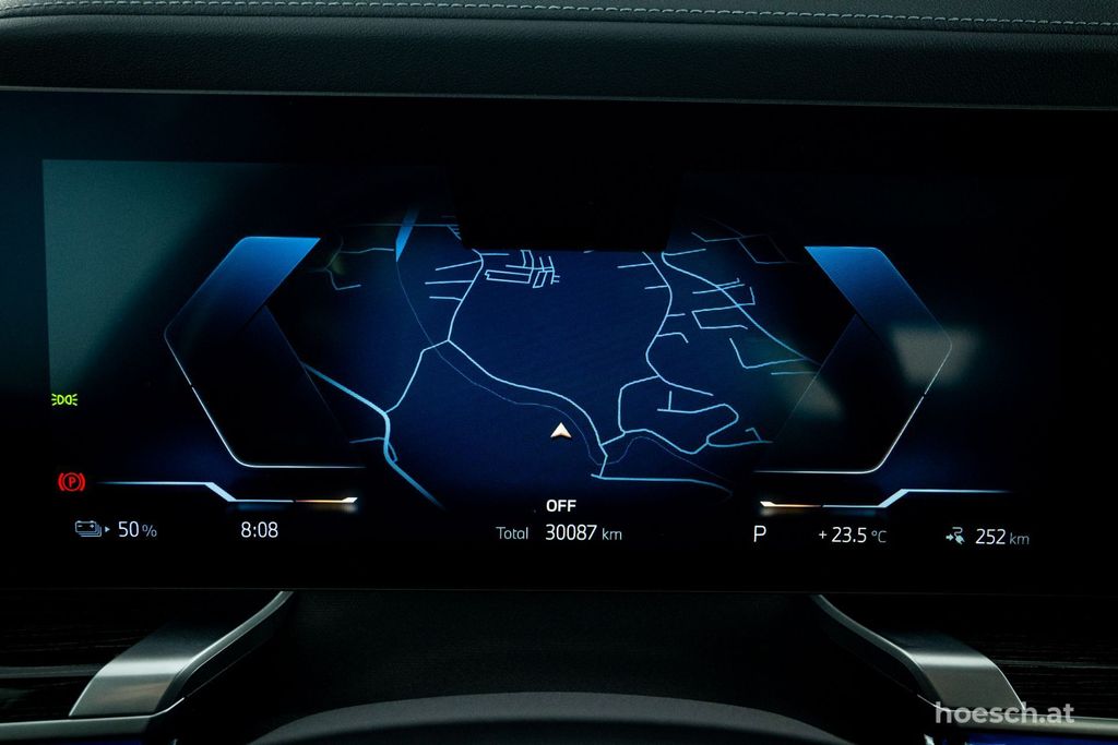 BMW i7 2024