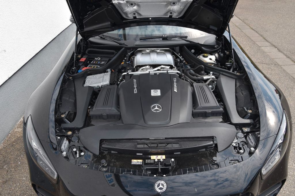 Mercedes-Benz AMG GT 2021