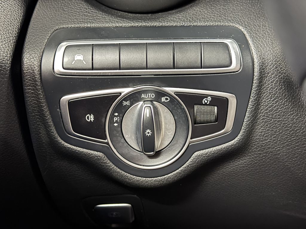 Mercedes-Benz C 300 2020