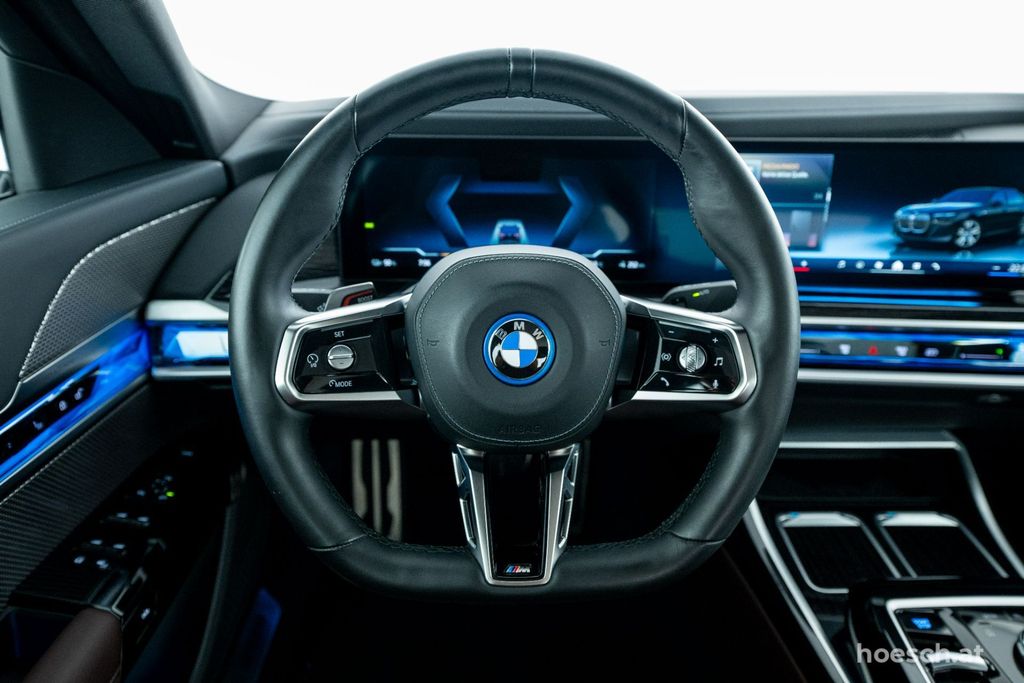 BMW i7 2024