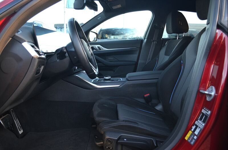 BMW i4 2025