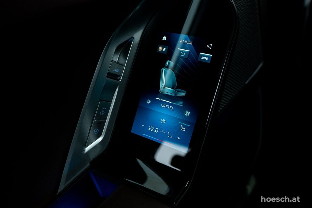 BMW i7 2024
