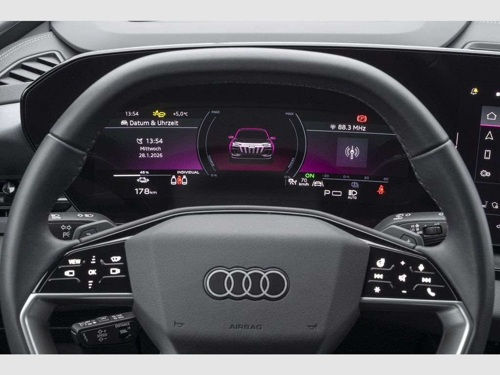 Audi Q6 e-tron 2025