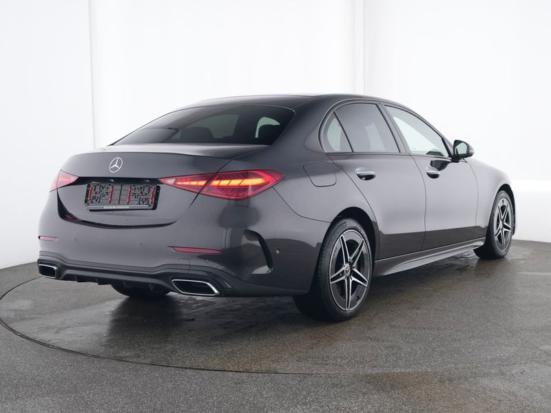 Mercedes-Benz C 300 2024