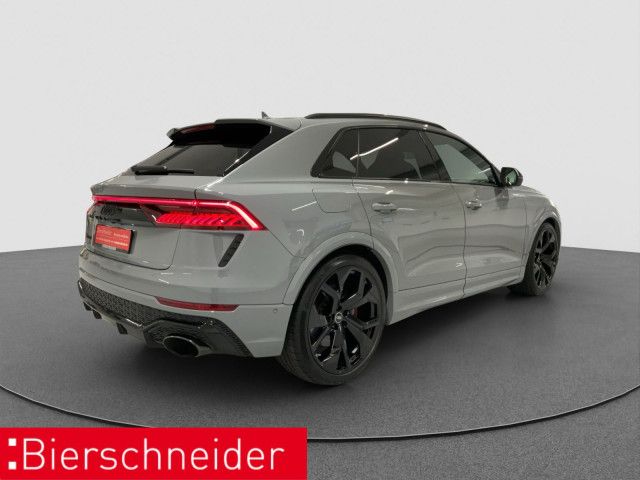 Audi RSQ8 2025