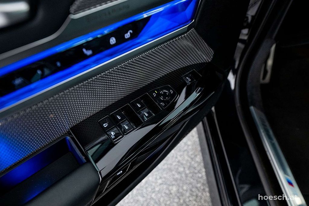 BMW i7 2024