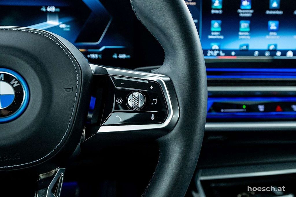 BMW i7 2024