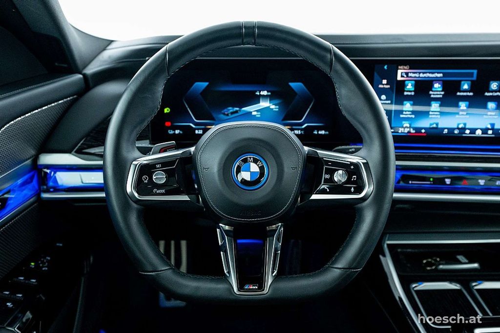 BMW i7 2024