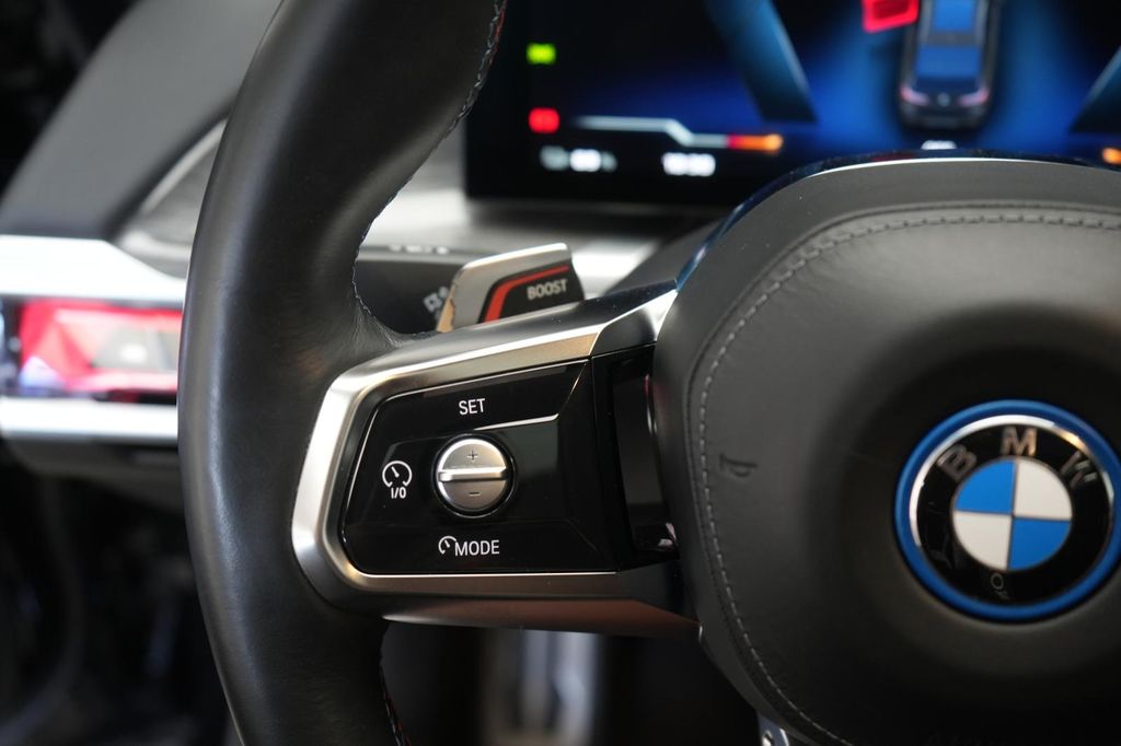 BMW i7 2023