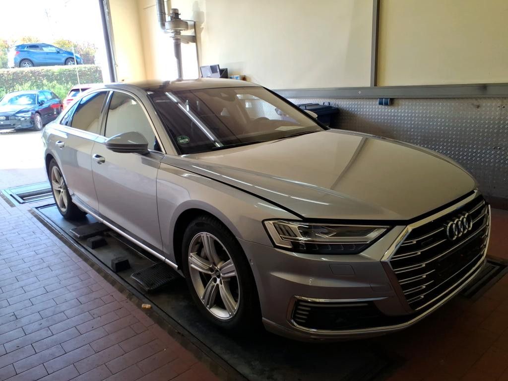 Audi A8 2022