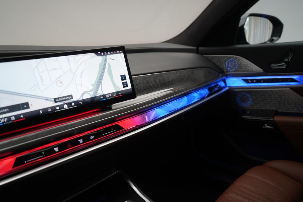 BMW i7 2023
