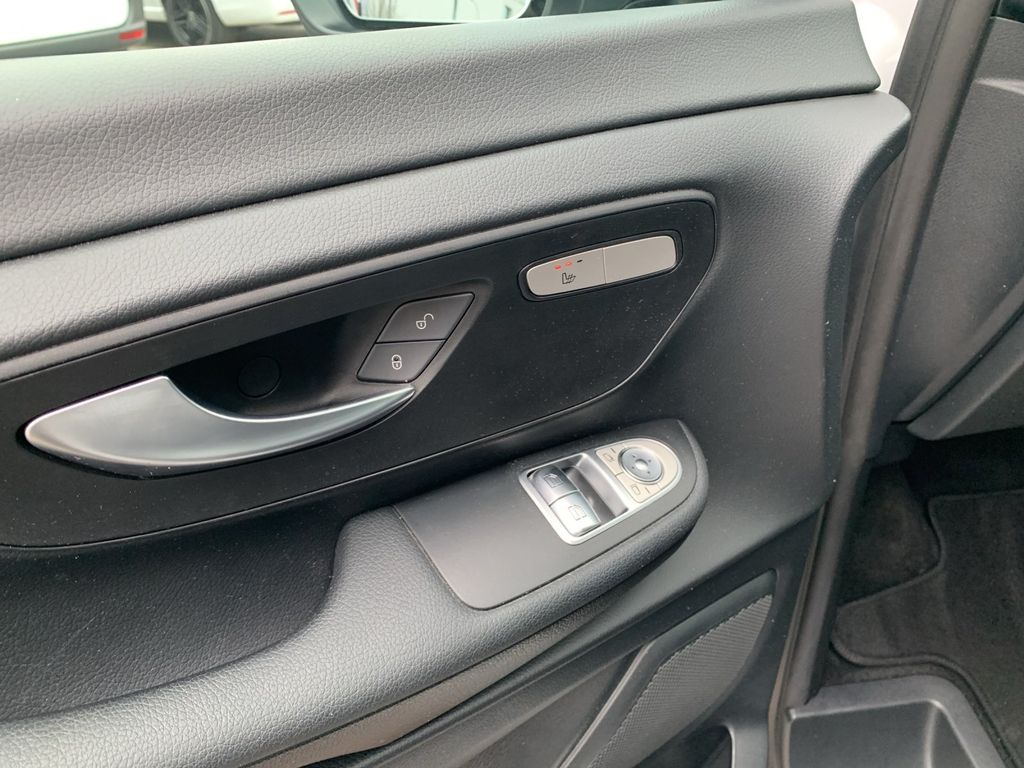 Mercedes-Benz EQV 2020