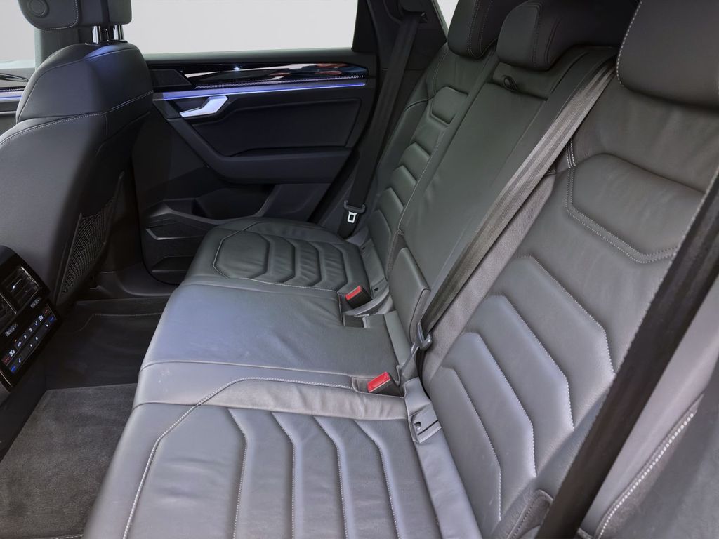Volkswagen Touareg 2025