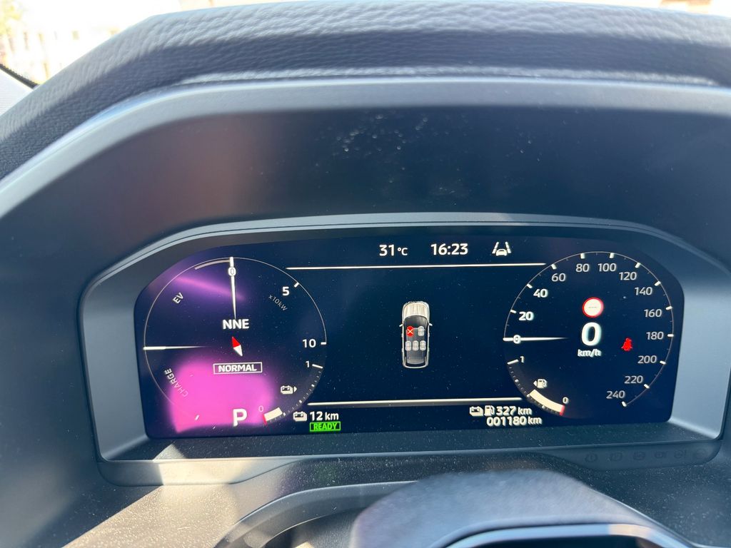 Mitsubishi Plug-in Hybrid Outlander 2026