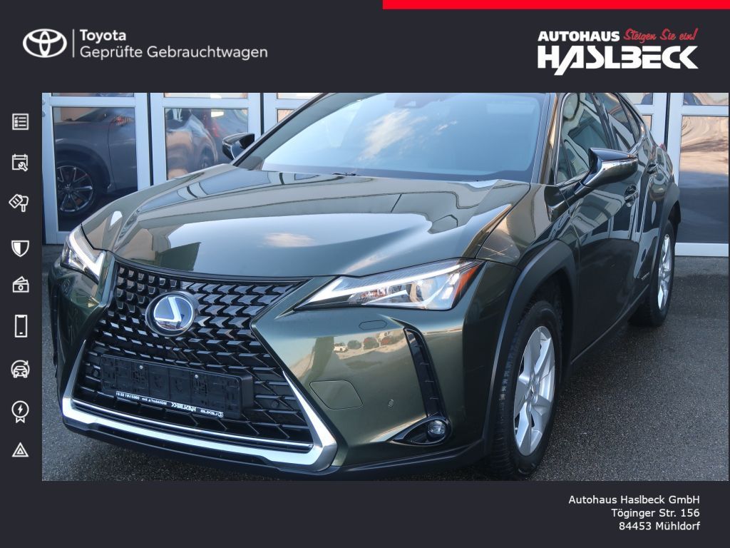 Lexus UX 2021