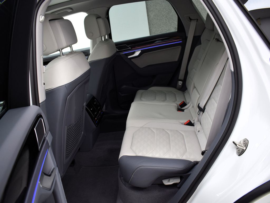 Volkswagen Touareg 2025